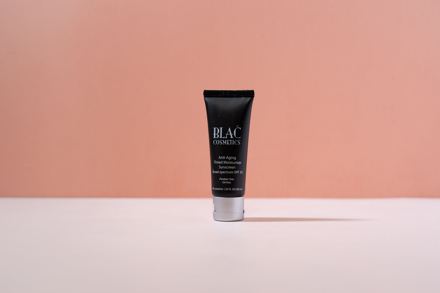 BLAC COSMETICS Anti Aging Tinted Moisturiser with SPF30