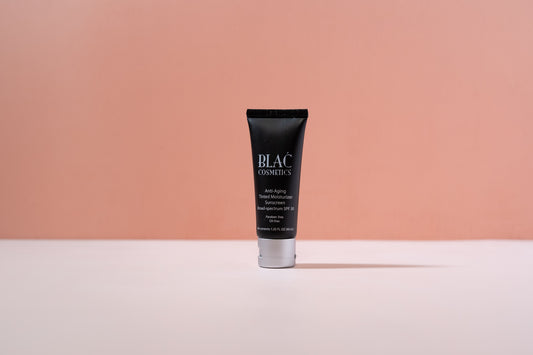 BLAC COSMETICS Anti Aging Tinted Moisturiser with SPF30